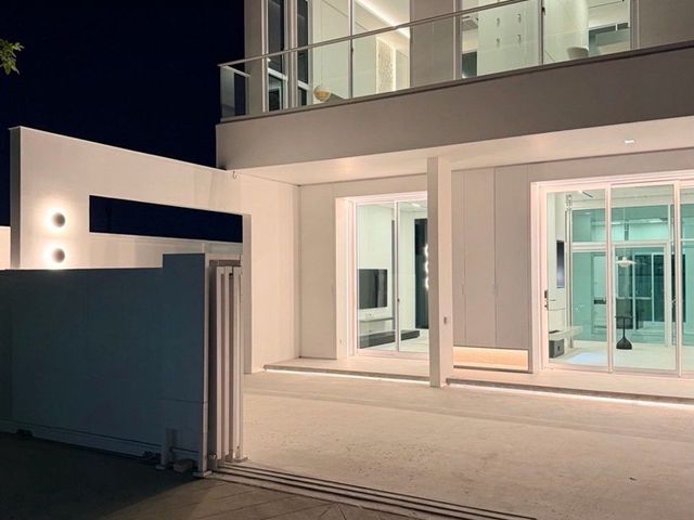 place photo 32