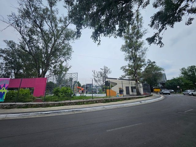 place photo 17