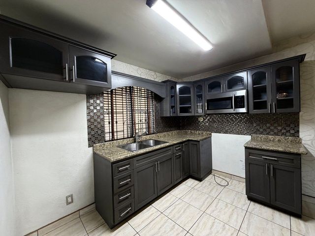place photo 44
