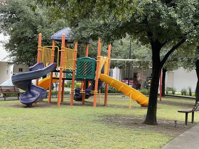 place photo 43