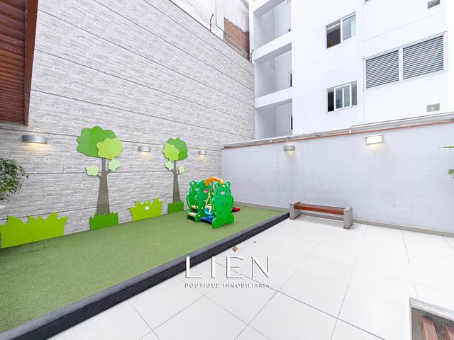 place photo 25