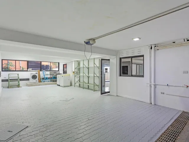 place photo 53