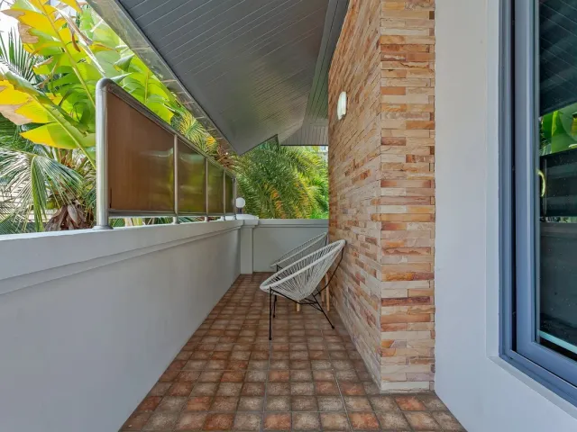 place photo 79