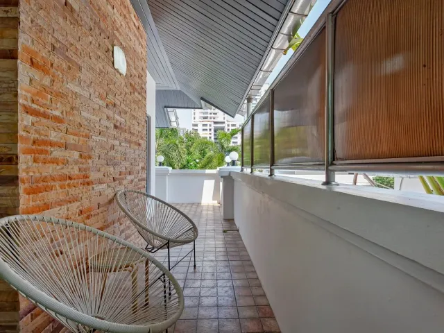 place photo 78