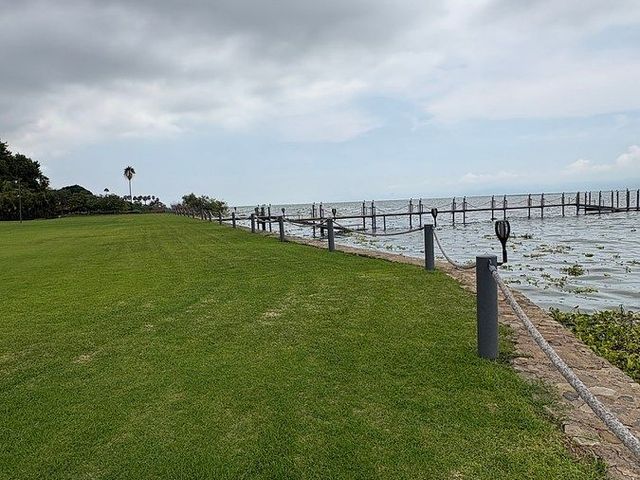 place photo 34