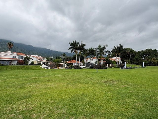 place photo 33