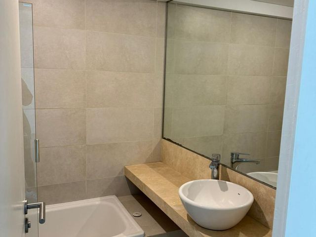 place photo 109