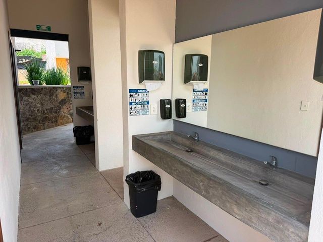place photo 8