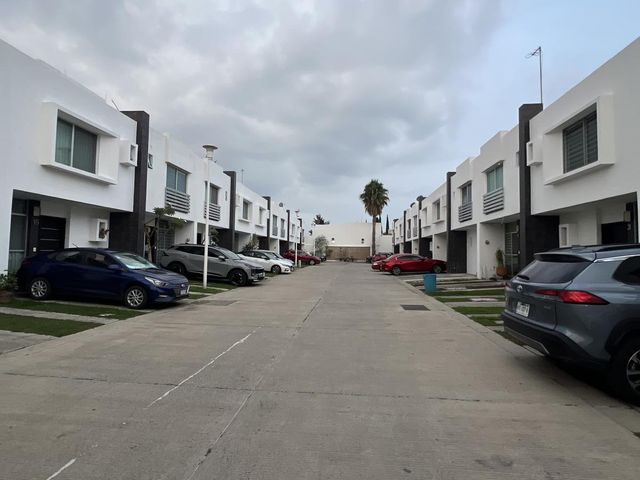 place photo 35