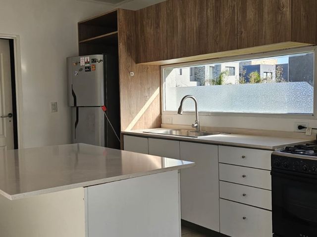 place photo 64