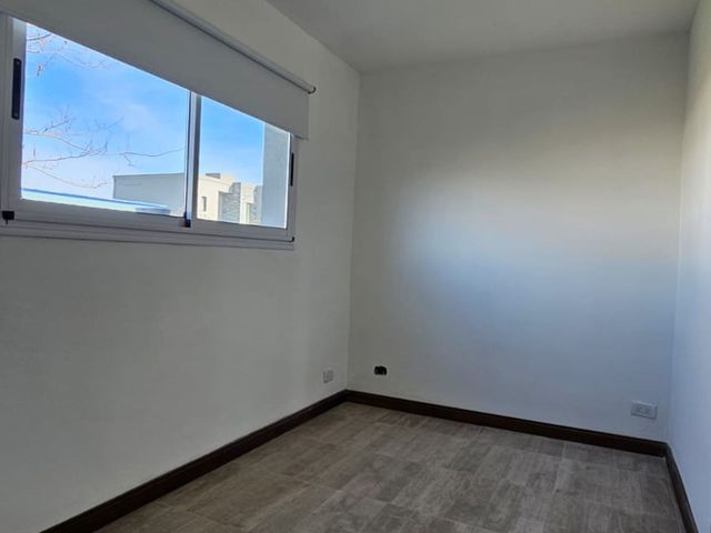 place photo 55