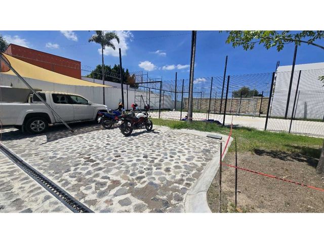 place photo 14