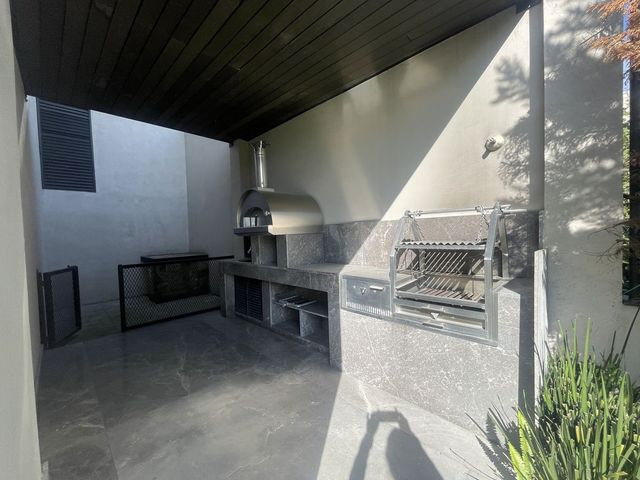 place photo 49