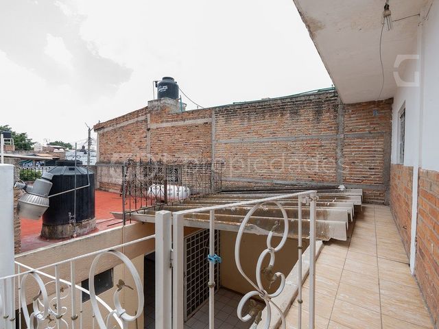 place photo 23