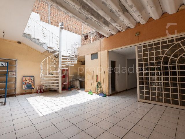 place photo 13