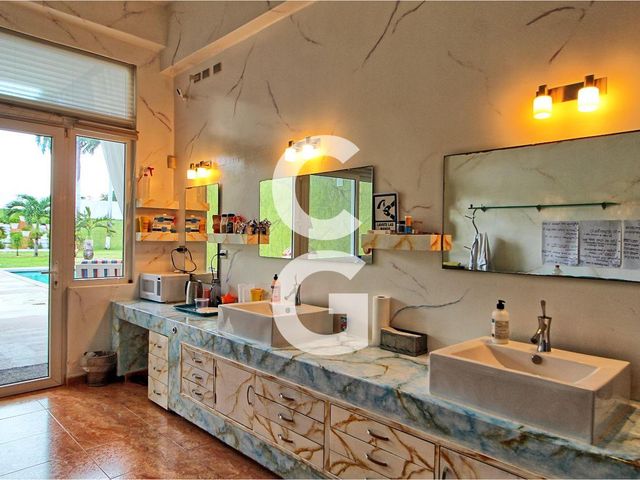 place photo 27