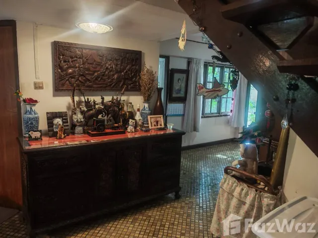 place photo 52
