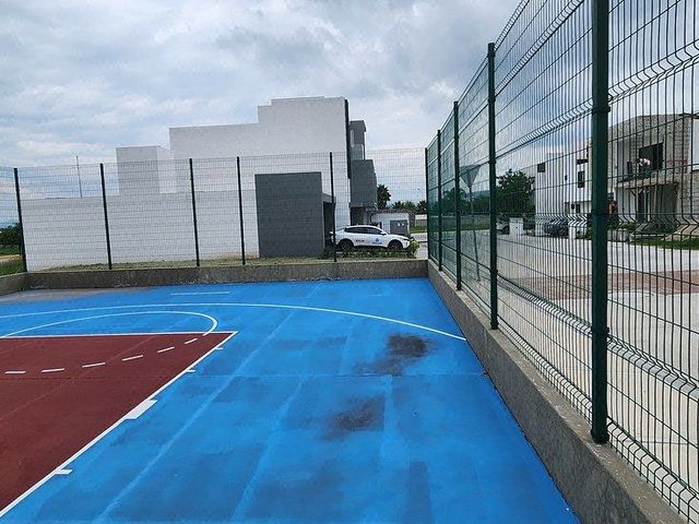 place photo 18