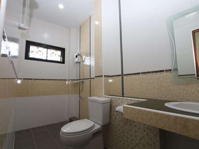place photo 23