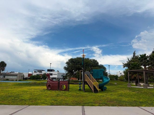 place photo 31