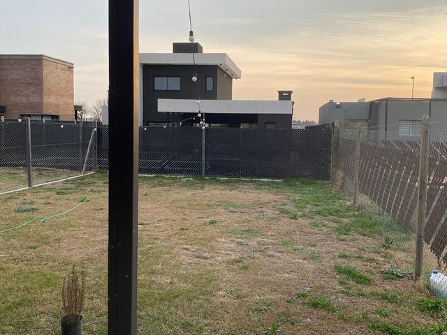 place photo 23