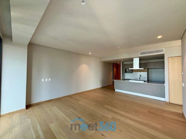 place photo 48