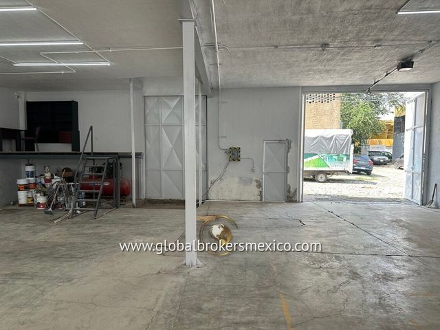 place photo 11