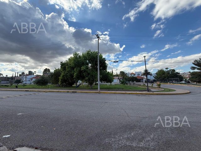 place photo 36
