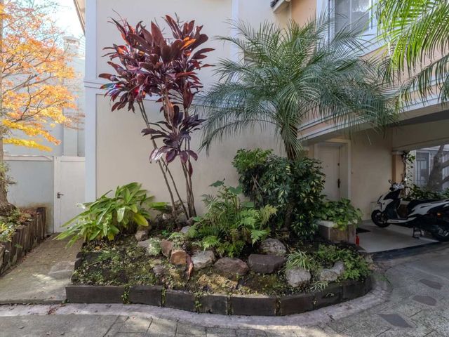 place photo 63