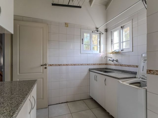 place photo 55