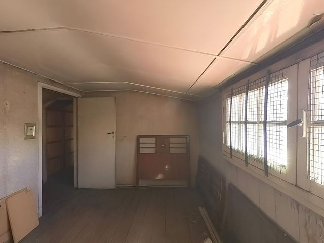 place photo 87