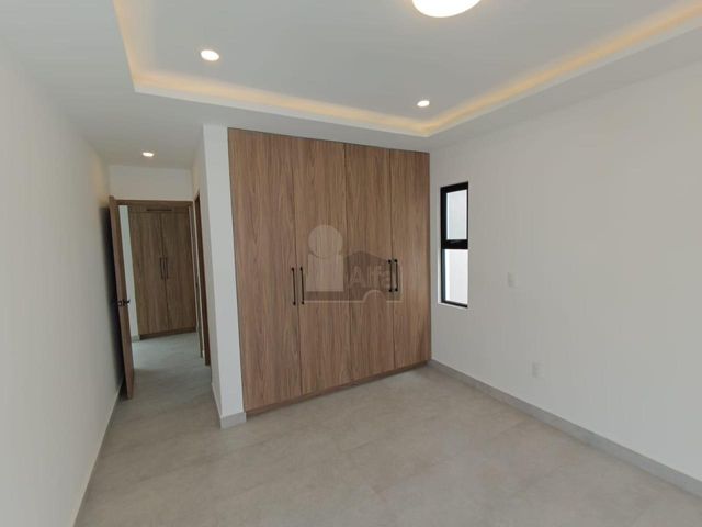 place photo 56