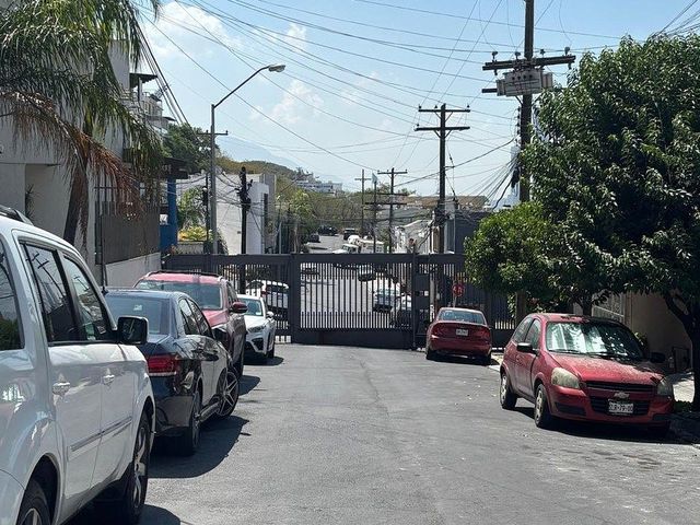 place photo 17