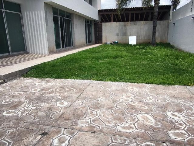 place photo 30