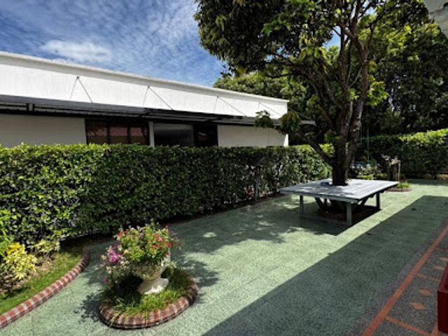 place photo 24