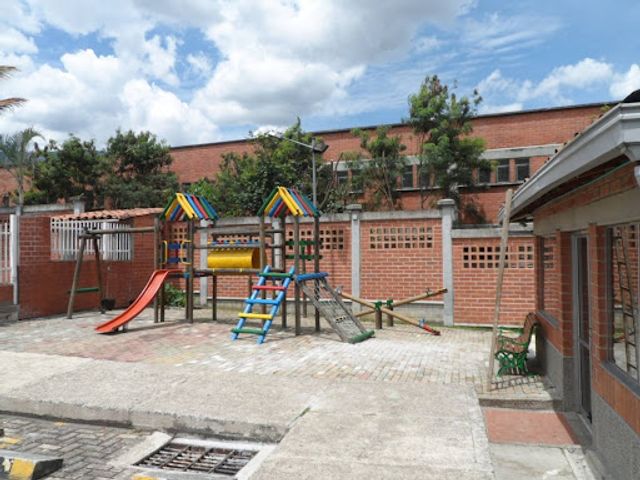 place photo 15