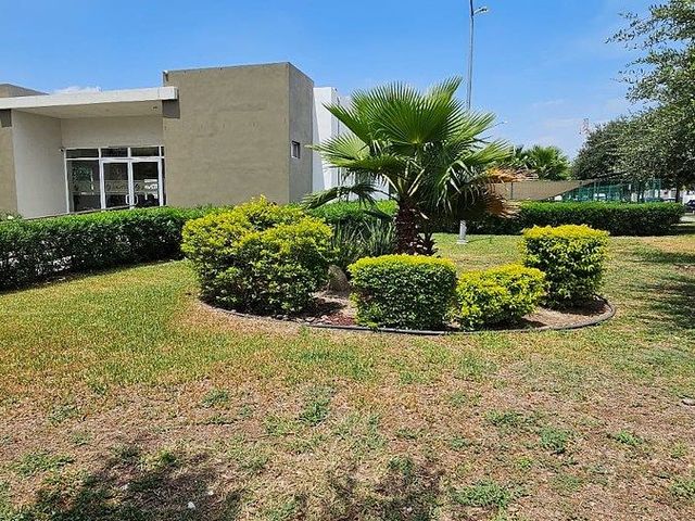 place photo 24