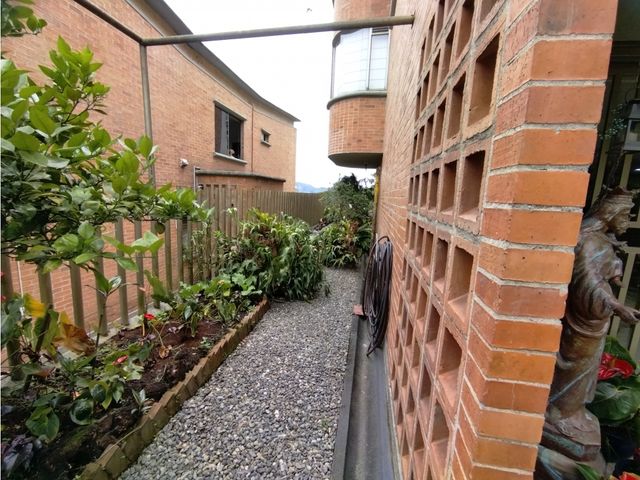 place photo 49