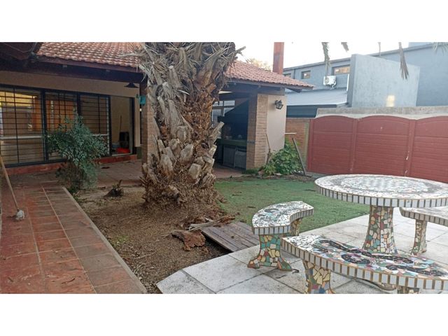 place photo 34