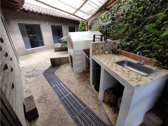 place photo 39