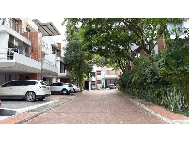 place photo 37