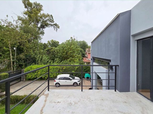 place photo 53