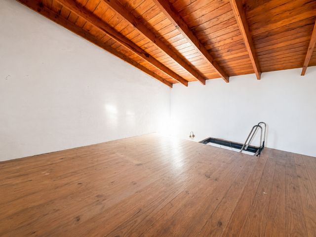 place photo 49