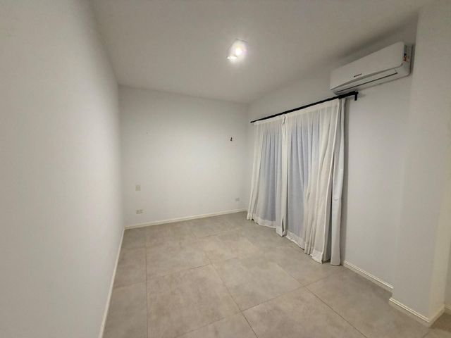 place photo 64