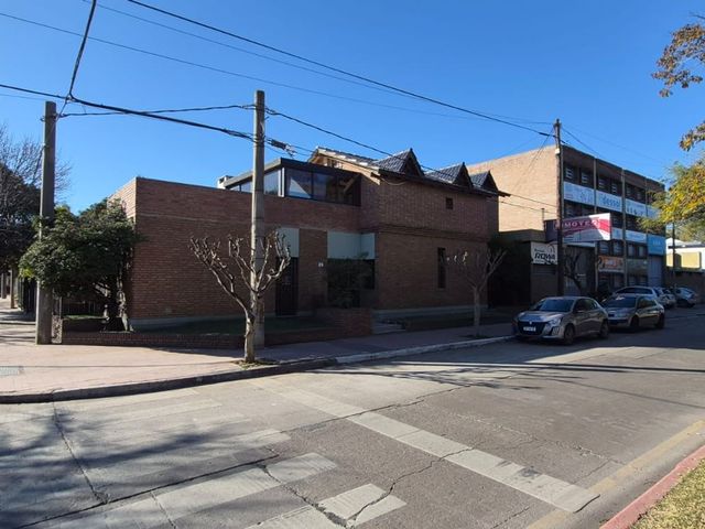 place photo 34