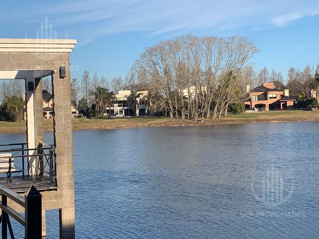 place photo 52