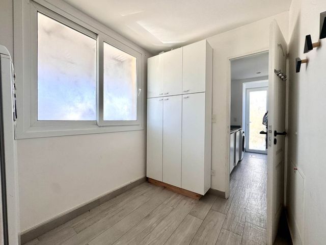 place photo 56
