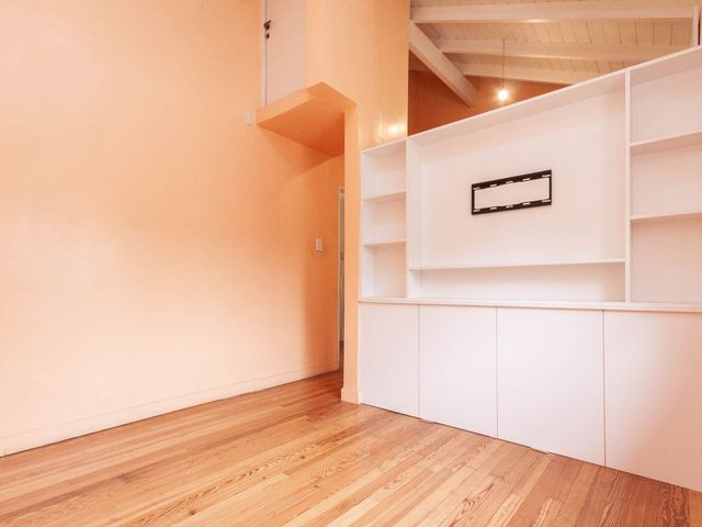place photo 64