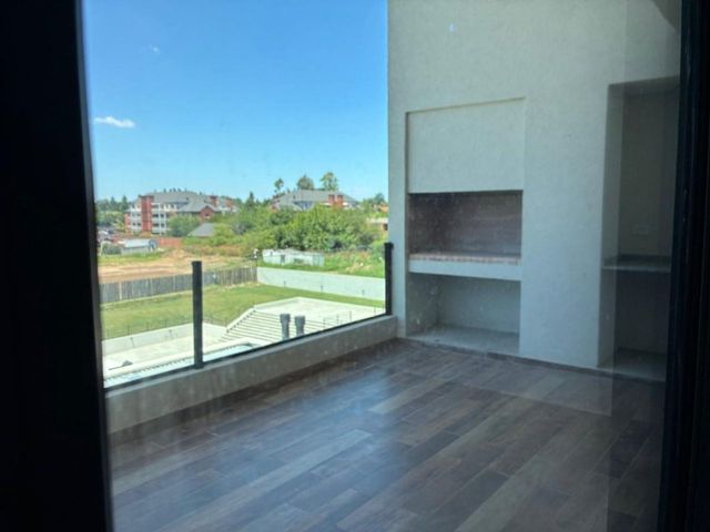 place photo 65