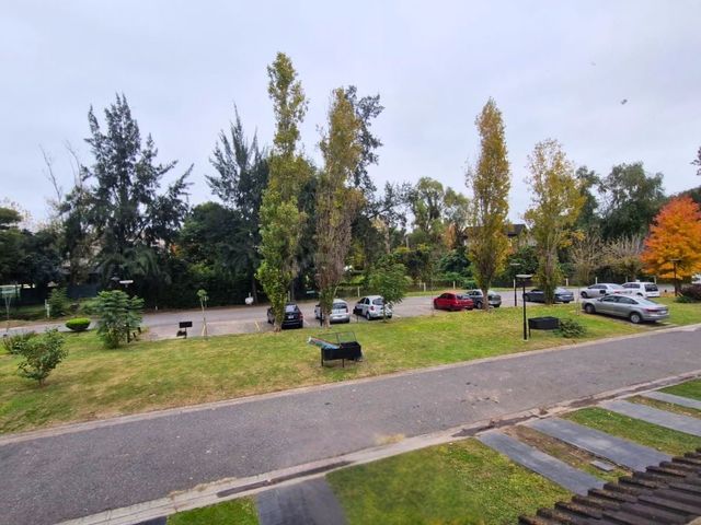place photo 44